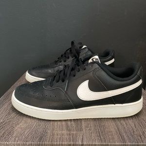 Mens Nike Court Low Size 10.5